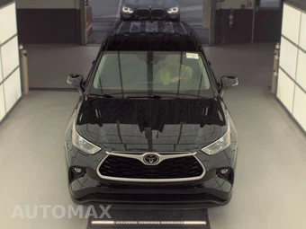 2023 Toyota Highlander LE - miniatura 2