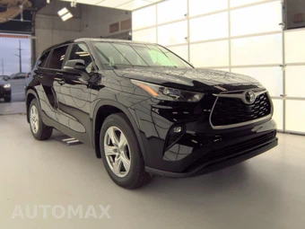 2023 Toyota Highlander LE - miniatura 3