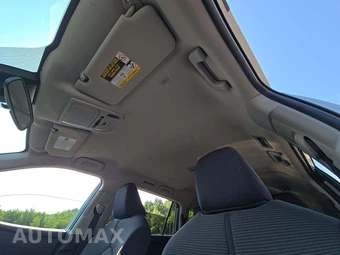 2023 Toyota Highlander LE - miniatura 11