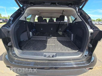 2023 Toyota Highlander LE - miniatura 15