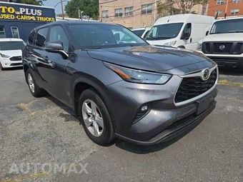 2023 Toyota Highlander LE – miniatura 3