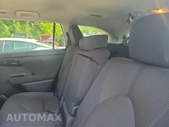 2023 Toyota Highlander LE - miniatura 16