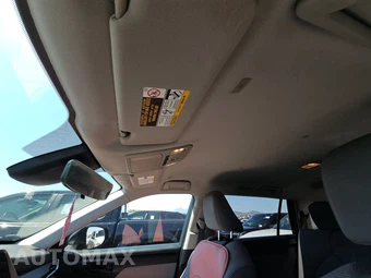 2023 Toyota Highlander LE – miniatura 18