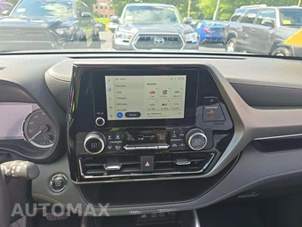 2023 Toyota Highlander LE - miniatura 7