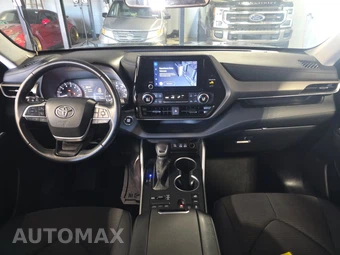 2023 Toyota Highlander LE – miniatura 11