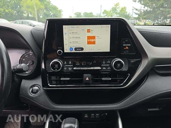 2023 Toyota Highlander LE – miniatura 7