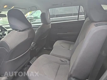 2023 Toyota Highlander LE - miniatura 16