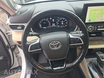 2023 Toyota Highlander Limited – miniatura 10