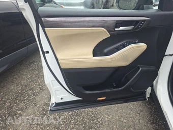 2023 Toyota Highlander Limited – miniatura 9