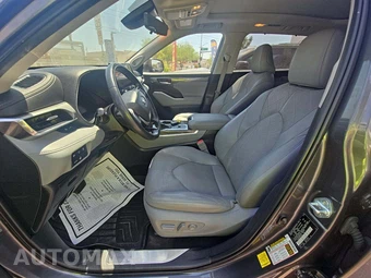 2023 Toyota Highlander Platinum - miniatura 6