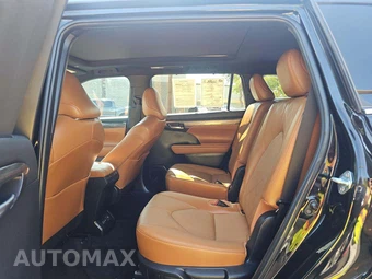 2023 Toyota Highlander Platinum - miniatura 13