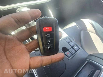 2023 Toyota Highlander XLE - miniatura 5