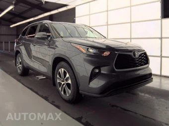 2023 Toyota Highlander XLE - miniatura 3