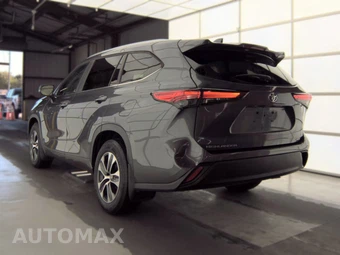 2023 Toyota Highlander XLE - miniatura 6