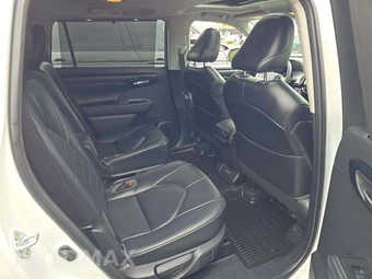 2023 Toyota Highlander XLE - miniatura 17