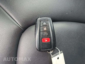 2023 Toyota Highlander XLE - miniatura 8