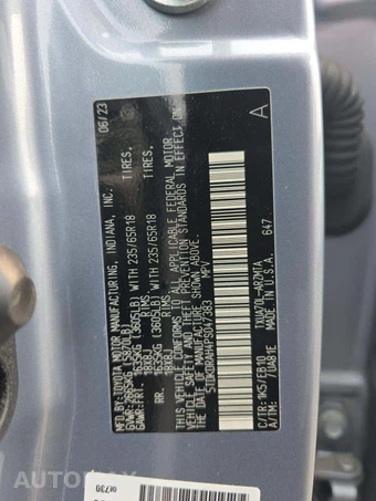 2023 Toyota Highlander XLE - miniatura 5