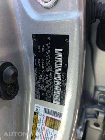 2023 Toyota Highlander XLE - miniatura 5