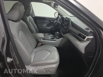 2023 Toyota Highlander XLE - miniatura 8