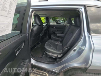 2023 Toyota Highlander XLE - miniatura 10