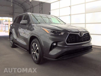 2023 Toyota Highlander XLE - miniatura 3