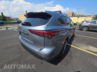 2023 Toyota Highlander XLE - miniatura 3