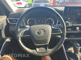 2023 Toyota Highlander XLE - miniatura 10