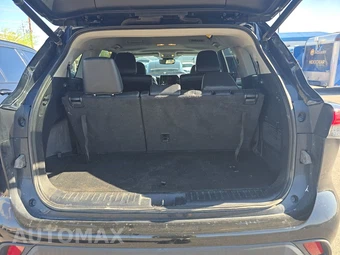 2023 Toyota Highlander XLE - miniatura 17