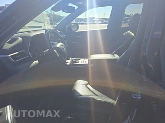 2023 Toyota Highlander XLE - miniatura 7