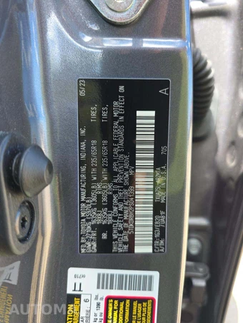 2023 Toyota Highlander XLE - miniatura 2
