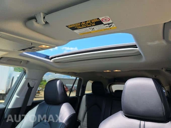 2023 Toyota Highlander XLE - miniatura 8