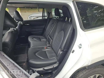 2023 Toyota Highlander XLE - miniatura 13