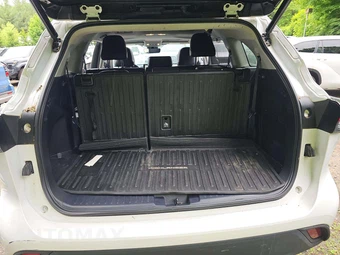 2023 Toyota Highlander XLE - miniatura 15