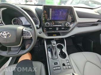 2023 Toyota Highlander XLE - miniatura 11