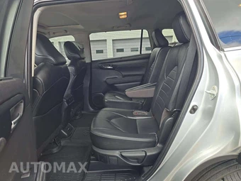 2023 Toyota Highlander XLE - miniatura 13