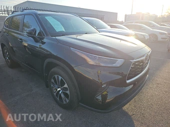 2023 Toyota Highlander XLE - miniatura 3
