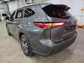 2023 Toyota Highlander XLE - miniatura 2