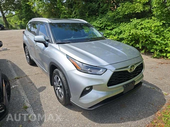 2023 Toyota Highlander XLE - miniatura 4