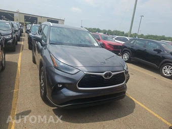 2023 Toyota Highlander XLE - miniatura 2