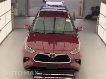 2023 Toyota Highlander XLE - miniatura 2