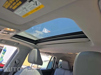 2023 Toyota Highlander XLE - miniatura 11