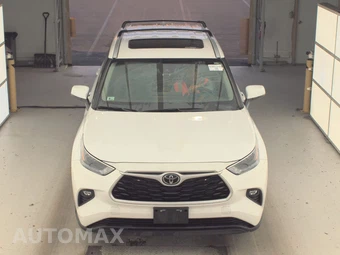 2023 Toyota Highlander XLE - miniatura 2