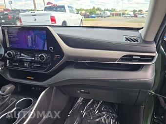 2023 Toyota Highlander XLE - miniatura 17