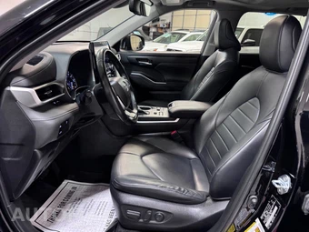 2023 Toyota Highlander XLE - miniatura 14