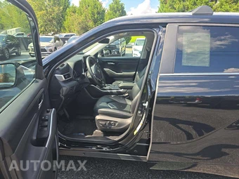 2023 Toyota Highlander XLE - miniatura 3