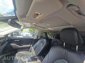 2023 Toyota Highlander XLE - miniatura 8