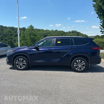 2023 Toyota Highlander XLE - miniatura 7