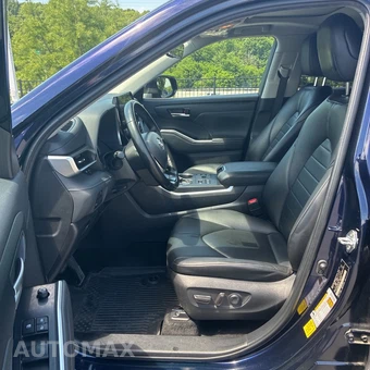 2023 Toyota Highlander XLE - miniatura 9