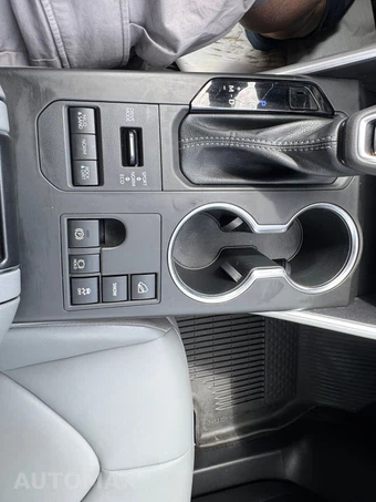 2023 Toyota Highlander XLE - miniatura 54