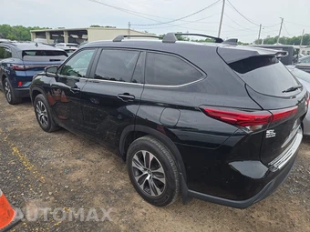 2023 Toyota Highlander XLE - miniatura 6